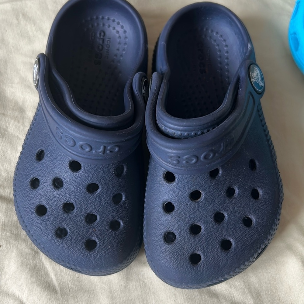 Crocs Toddler Classic Clog - Navy (Little Kids' Boys & Girls) Size C 7
